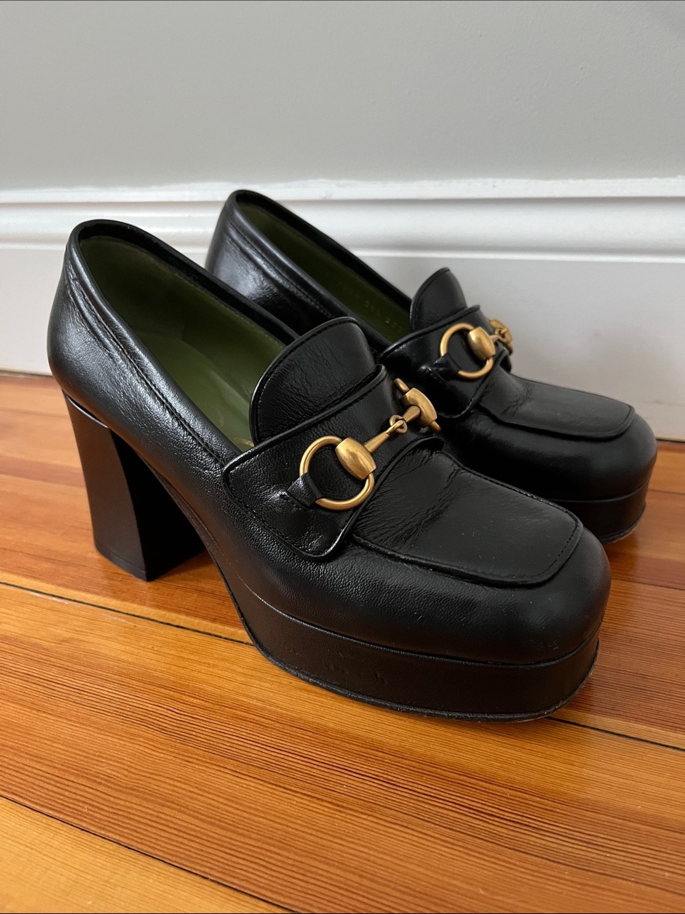 Gucci Classic Black Platform Leather Loafer Heels with Gold Hardware